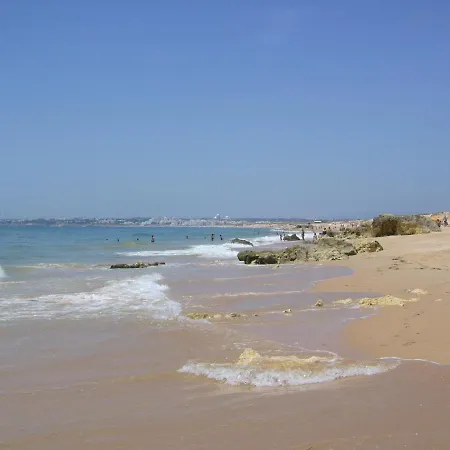 Hébergement de vacances Linda House *