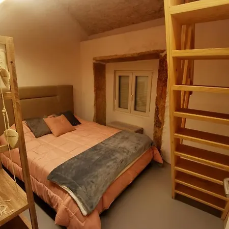 Semesterbostad Linda House