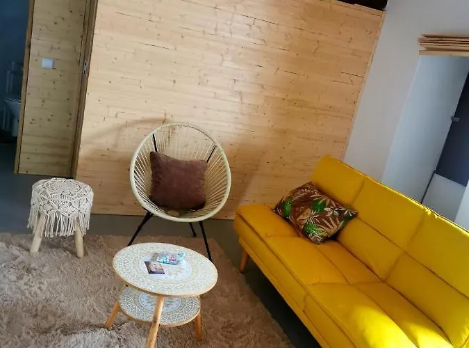 בית נופש Linda House Casais de Sao Mamede